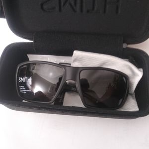 Smith optics guide's choice matte black gray lens
